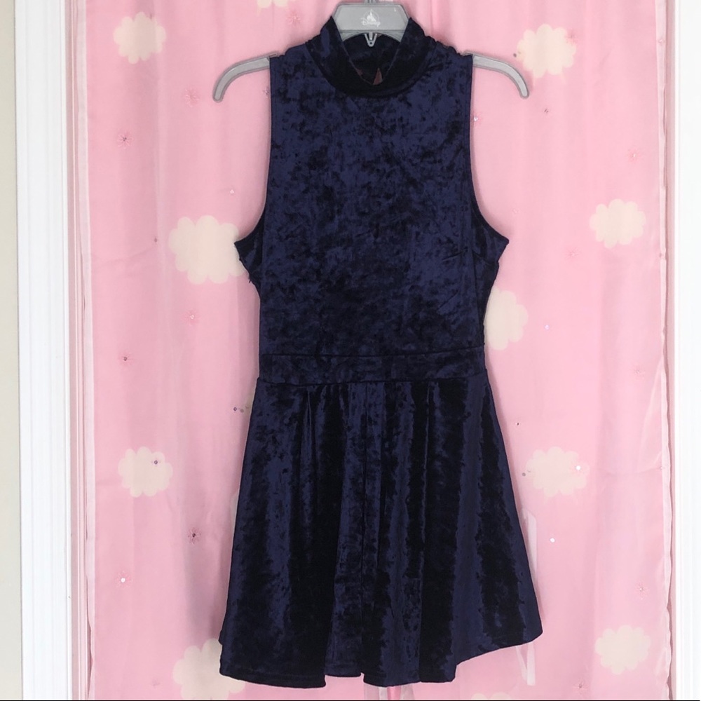 ❣️$10 CLEARANCE ❣️Dark blue cute mini dress with under pant inside